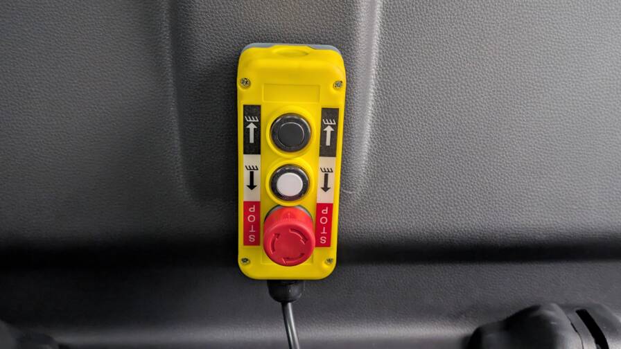 Mandataire Automobile neuf, recherche de Isuzu D-max-1-9-4x4-space-cab-n60-b-b-plus-at-to-work - E-Motors