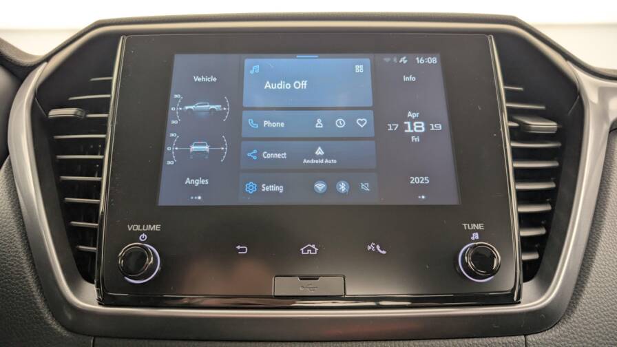 Mandataire Automobile neuf, recherche de Isuzu D-max-1-9-4x4-space-cab-n60-b-b-plus-at-to-work - E-Motors