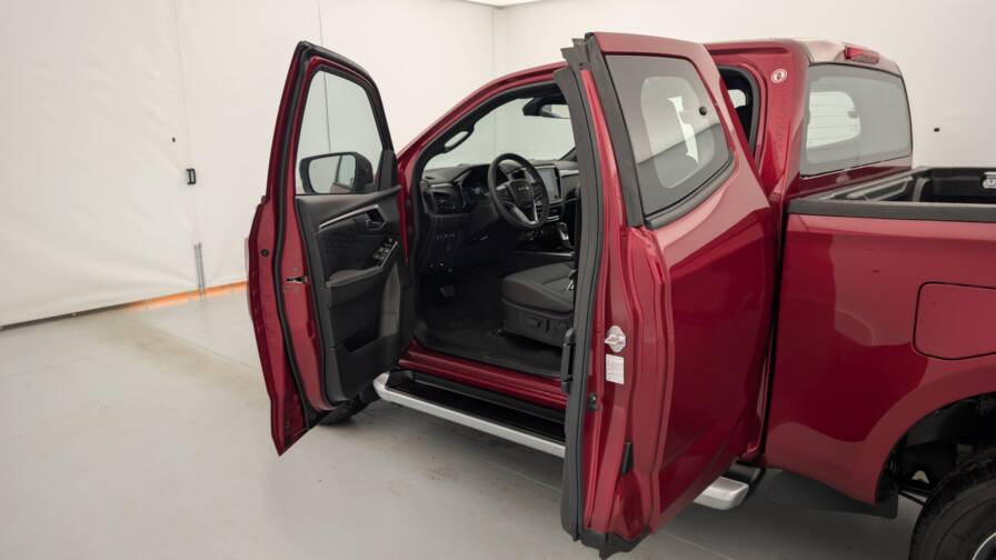 Mandataire Automobile neuf, recherche de Isuzu D-max-1-9-4x4-space-cab-n60-f-plus-at - E-Motors