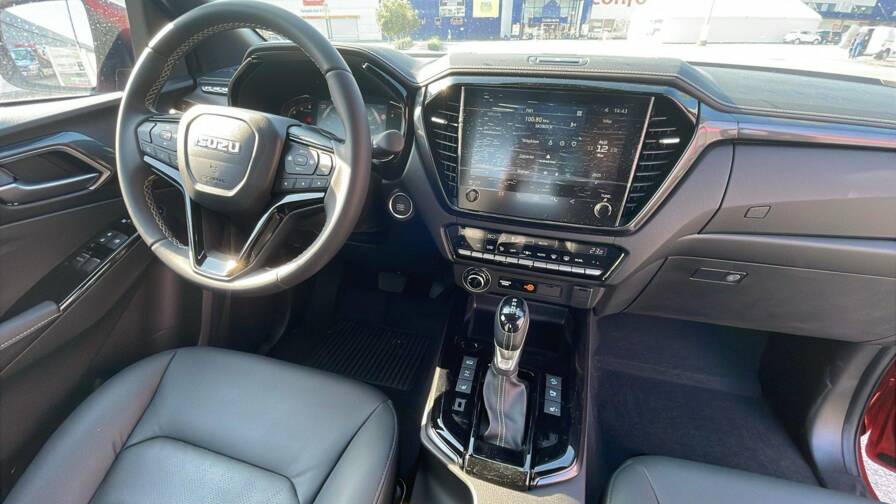 Mandataire Automobile neuf, recherche de Isuzu D-max-1-9-4x4-space-cab-n60-nsport-at - E-Motors