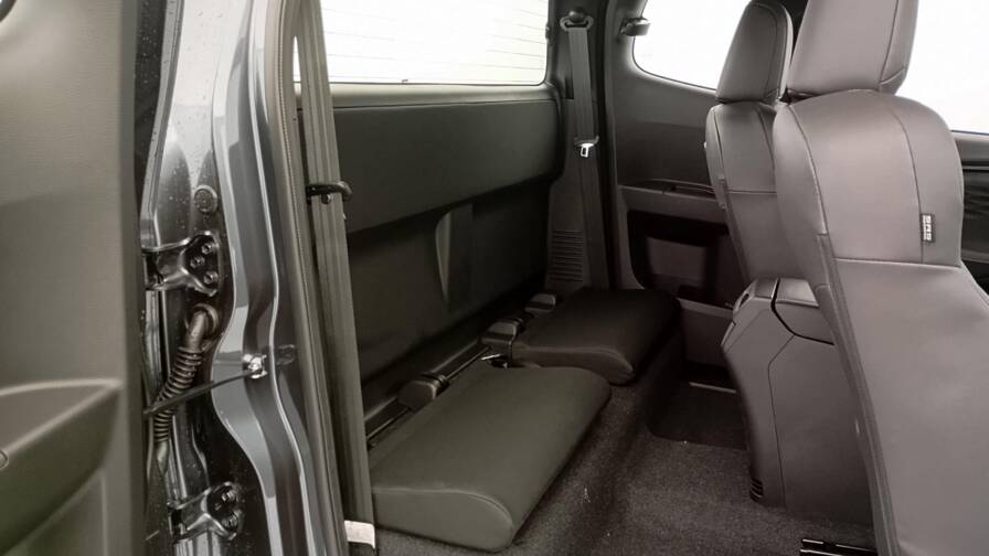 Mandataire Automobile neuf, recherche de Isuzu D-max-1-9-4x4-space-cab-n60-nsport-at - E-Motors