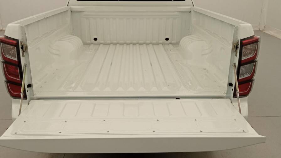 Mandataire Automobile neuf, recherche de Isuzu D-max-1-9-4x4-space-cab-n60-nsport-at - E-Motors