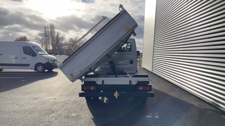 Mandataire Automobile neuf, recherche de Iveco Daily-iii-35c16h-3-0-3450-160ch-tri-benne-jpm - E-Motors