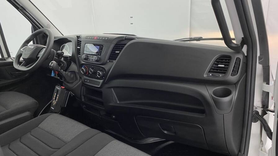 Mandataire Automobile neuf, recherche de Iveco Daily-iii-35c16h-3450-3-0-160ch-q-tor-ampliroll-cornut - E-Motors