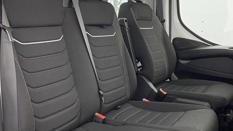 Mandataire Automobile neuf, recherche de Iveco Daily-iii-35c16h-3450-3-0-160ch-q-tor-ampliroll-cornut - E-Motors