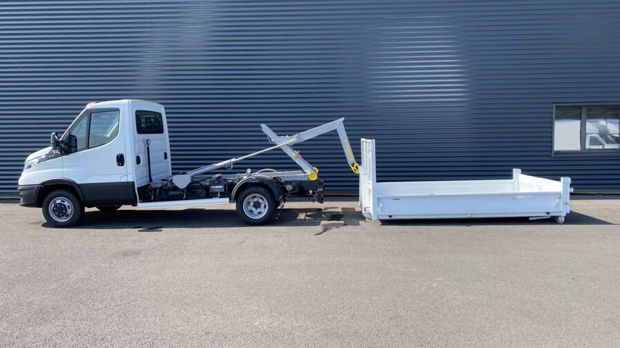 Mandataire Automobile neuf, recherche de Iveco Daily-iii-35c16h-3450-3-0-160ch-q-tor-ampliroll-cornut - E-Motors