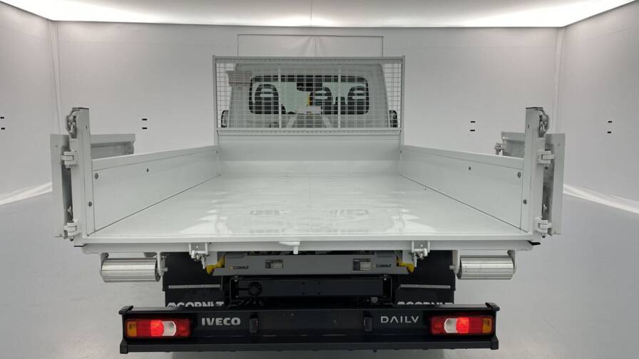 Mandataire Automobile neuf, recherche de Iveco Daily-iii-35c16h-3450-3-0-160ch-q-tor-ampliroll-cornut - E-Motors
