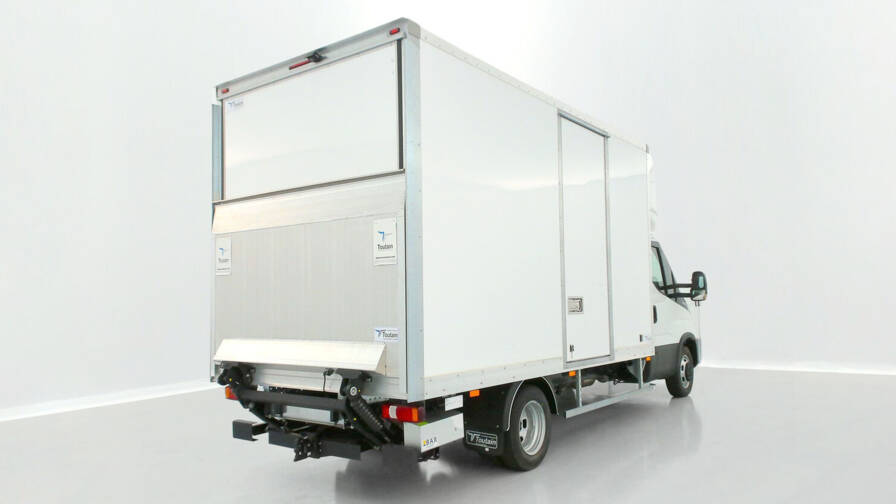 Mandataire Automobile neuf, recherche de Iveco Daily-iii-35c18ha8-4100-3-0-180ch-caisse-20m-toutain - E-Motors