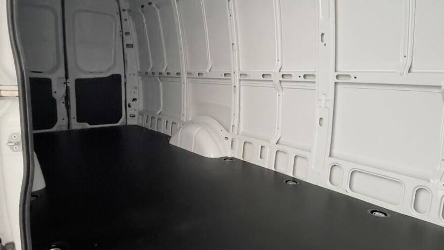 Mandataire Automobile neuf, recherche de Iveco Daily-iii-35s18ha8-4100-3-0-180ch-16m - E-Motors