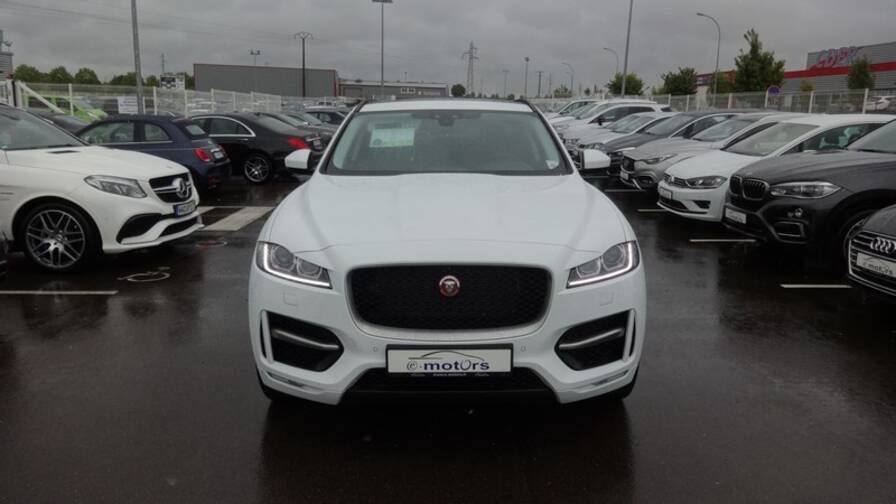 Avis-mandataire-auto-Emotors-Jaguar-F-pace-R-sport-d-240-awd-bva8.