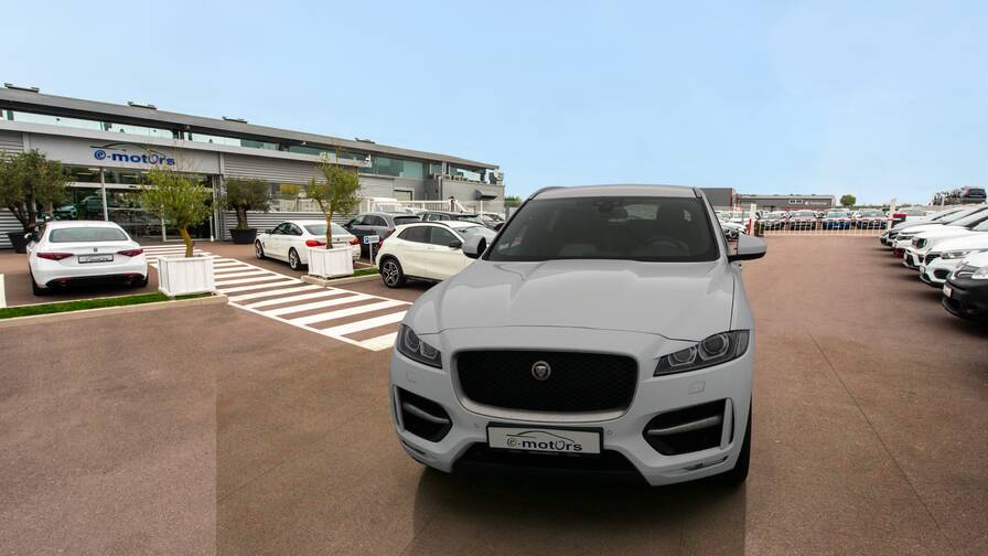 Avis-mandataire-auto-Emotors-Jaguar-F-pace-R-sport-d-180-bva8.
