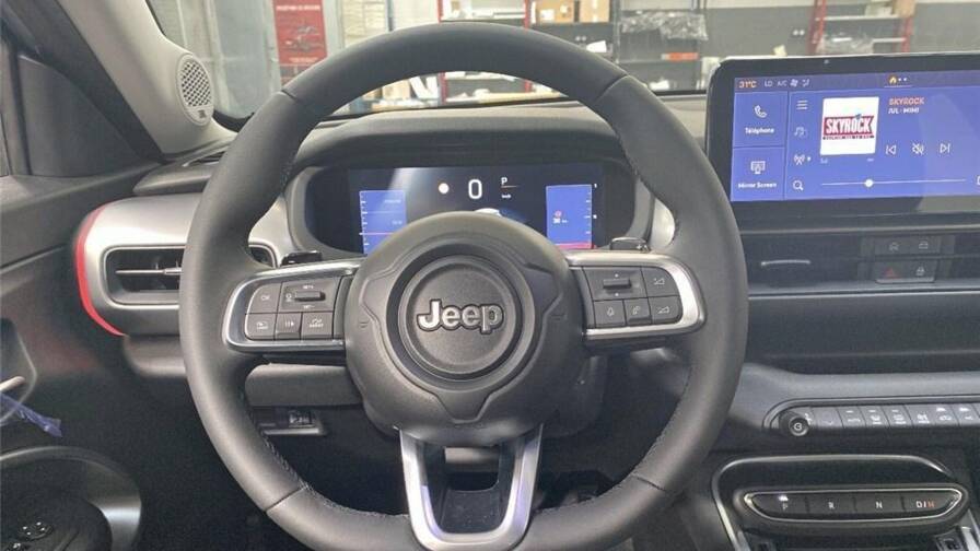 Mandataire Automobile occasion, recherche de Jeep Avenger-1-2-turbo-t3-110-ch-e-hybrid-bvr6-summit - E-Motors