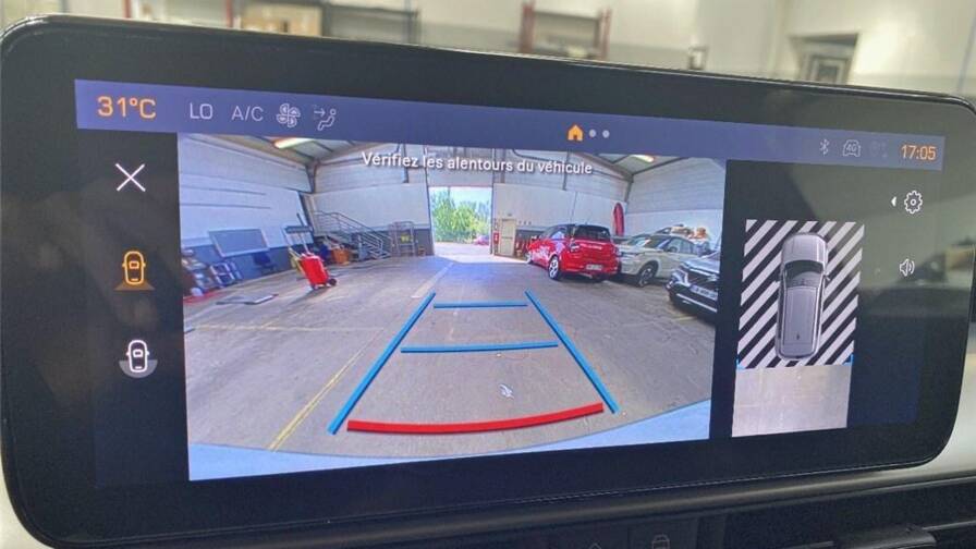 Mandataire Automobile occasion, recherche de Jeep Avenger-1-2-turbo-t3-110-ch-e-hybrid-bvr6-summit - E-Motors