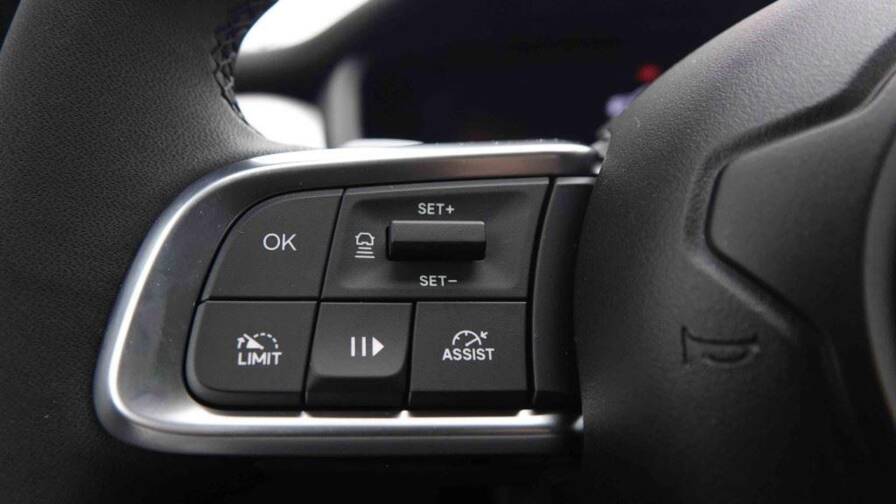 Mandataire Automobile neuf, recherche de Jeep Avenger-1-2-mhev-110-dct6-altitude - E-Motors