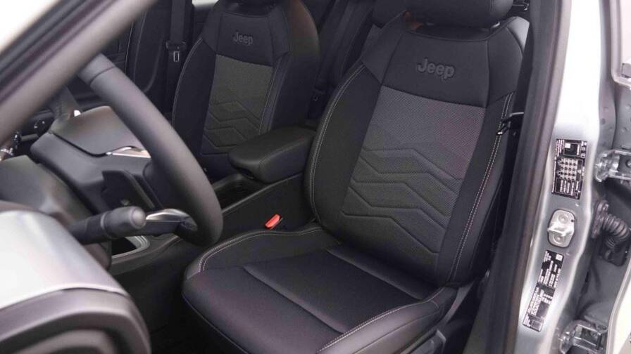 Mandataire Automobile neuf, recherche de Jeep Avenger-1-2-mhev-110-dct6-altitude - E-Motors