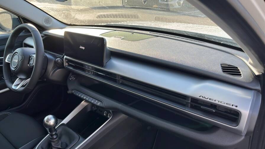 Mandataire Automobile neuf, recherche de Jeep Avenger-1-2-turbo-t3-100-ch-summit - E-Motors