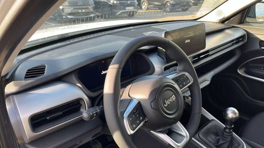 Mandataire Automobile neuf, recherche de Jeep Avenger-1-2-turbo-t3-100-ch-summit - E-Motors