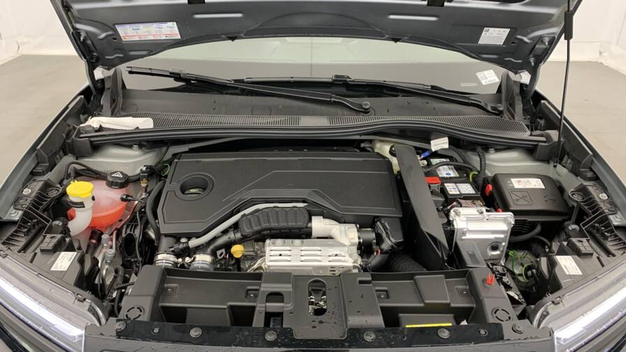 Mandataire Automobile neuf, recherche de Jeep Avenger-1-2-turbo-t3-110-ch-e-hybrid-bvr6-summit - E-Motors