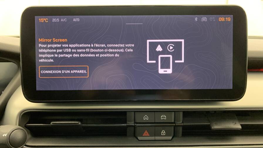 Mandataire Automobile neuf, recherche de Jeep Avenger-1-2-turbo-t3-110-ch-e-hybrid-bvr6-summit - E-Motors