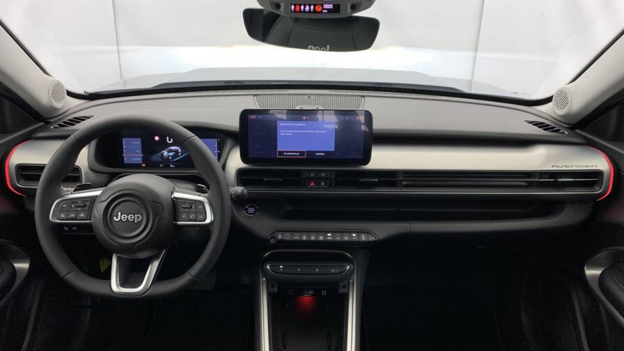 Mandataire Automobile neuf, recherche de Jeep Avenger-1-2-turbo-t3-110-ch-e-hybrid-bvr6-summit - E-Motors