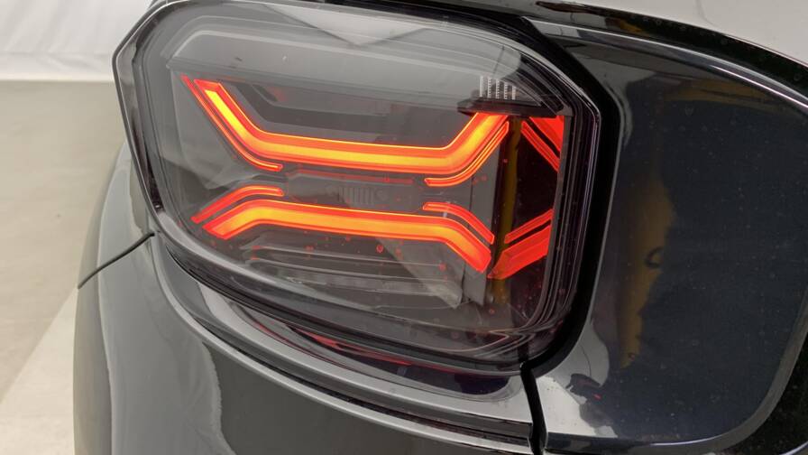 Mandataire Automobile neuf, recherche de Jeep Avenger-1-2-turbo-t3-110-ch-e-hybrid-bvr6-summit - E-Motors