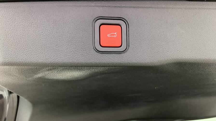 Mandataire Automobile neuf, recherche de Jeep Avenger-1-2-turbo-t3-110-ch-e-hybrid-bvr6-summit - E-Motors