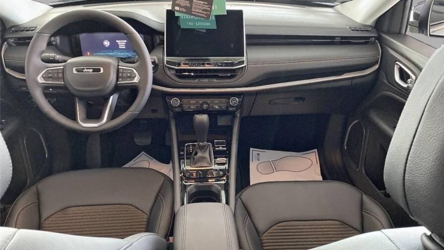 Mandataire Automobile occasion, recherche de Jeep Compass-1-3-phev-t4-240-ch-4xe-eawd-upland - E-Motors