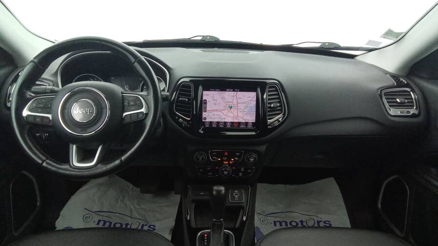Mandataire Automobile occasion, recherche de Jeep Compass-1-3-gse-t4-150-ch-bvr6-limited - E-Motors