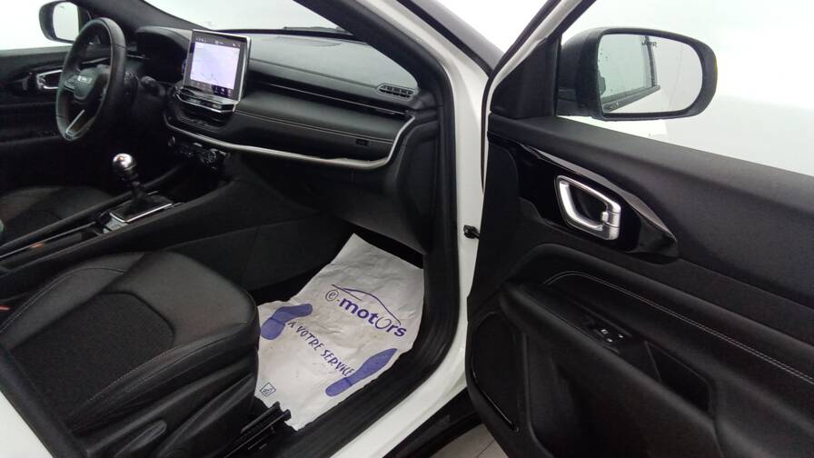 Mandataire Automobile occasion, recherche de Jeep Compass-1-6-i-multijet-ii-130-ch-bvm6-80th-anniversary - E-Motors