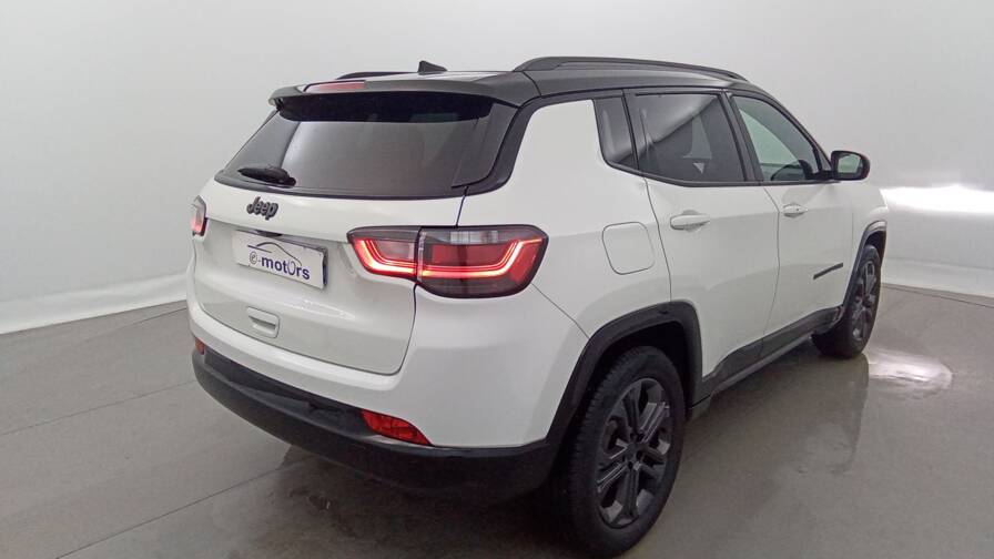 Mandataire Automobile occasion, recherche de Jeep Compass-1-6-i-multijet-ii-130-ch-bvm6-80th-anniversary - E-Motors