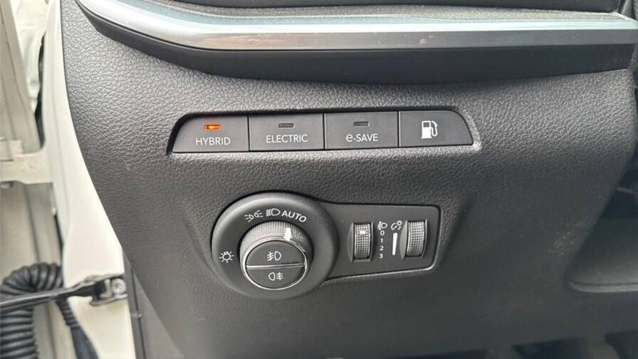 Mandataire Automobile occasion, recherche de Jeep Compass-ii-1-3-phev-t4-190-ch-4xe-eawd-limited - E-Motors