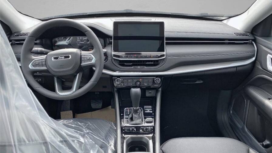 Mandataire Automobile occasion, recherche de Jeep Compass-ii-1-3-phev-t4-240-ch-4xe-eawd-limited - E-Motors