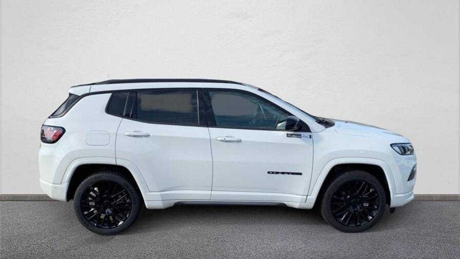 Mandataire Automobile occasion, recherche de Jeep Compass-ii-1-5-turbo-t4-130-ch-e-hybrid-bvr7-high-altitude - E-Motors
