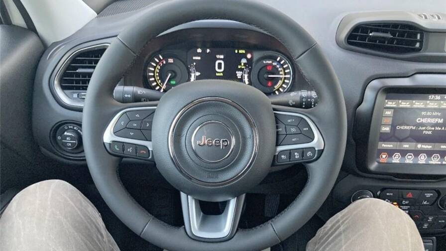 Mandataire Automobile occasion, recherche de Jeep Renegade-1-3-turbo-t4-190-ch-phev-bva6-4xe-eawd-limited - E-Motors