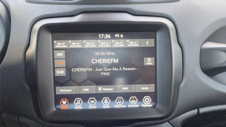 Mandataire Automobile occasion, recherche de Jeep Renegade-1-3-turbo-t4-190-ch-phev-bva6-4xe-eawd-limited - E-Motors