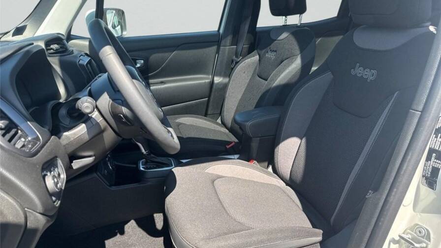 Mandataire Automobile occasion, recherche de Jeep Renegade-1-3-turbo-t4-190-ch-phev-bva6-4xe-eawd-limited - E-Motors
