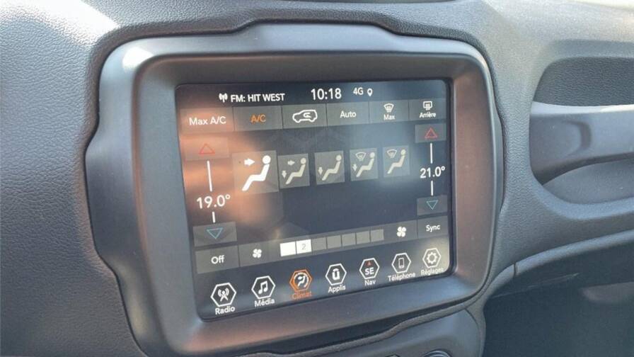 Mandataire Automobile occasion, recherche de Jeep Renegade-1-3-turbo-t4-240-ch-phev-at6-4xe-eawd-s - E-Motors