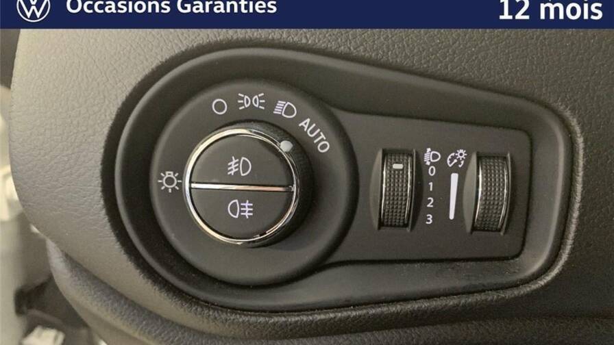 Mandataire Automobile occasion, recherche de Jeep Renegade-1-3-turbo-t4-240-ch-phev-at6-4xe-eawd-s - E-Motors