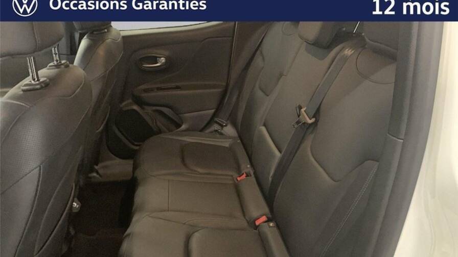 Mandataire Automobile occasion, recherche de Jeep Renegade-1-3-turbo-t4-240-ch-phev-at6-4xe-eawd-s - E-Motors