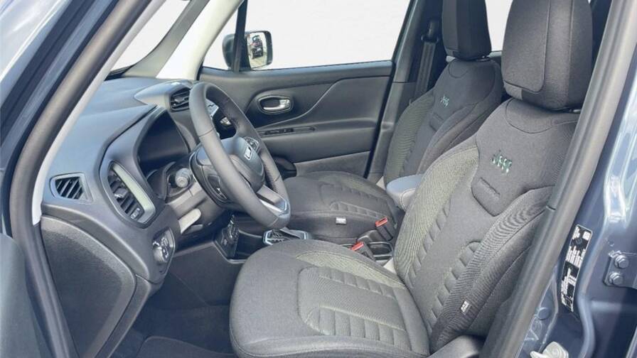 Mandataire Automobile occasion, recherche de Jeep Renegade-1-3-turbo-t4-240-ch-phev-bva6-4xe-eawd-north-star - E-Motors