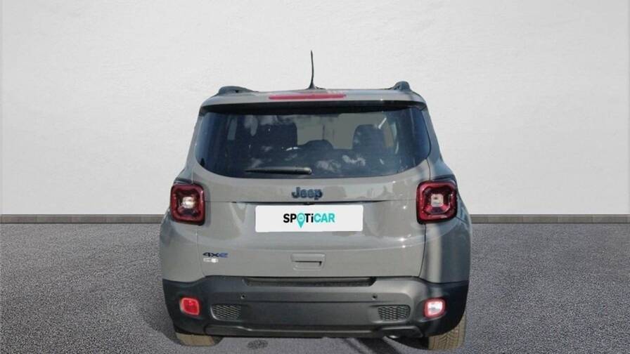 Mandataire Automobile occasion, recherche de Jeep Renegade-1-3-turbo-t4-240-ch-phev-bva6-4xe-eawd-upland - E-Motors