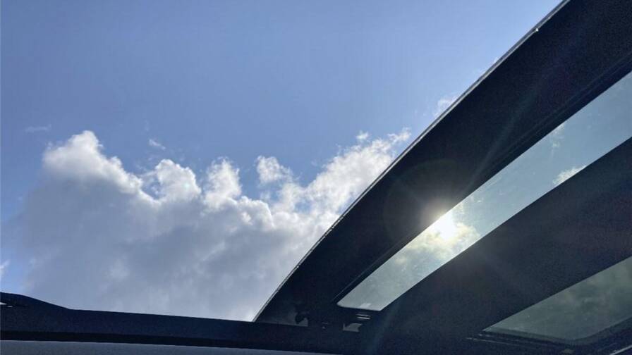 Mandataire Automobile occasion, recherche de Jeep Renegade-1-5-turbo-t4-130-ch-bvr7-e-hybrid-summit - E-Motors