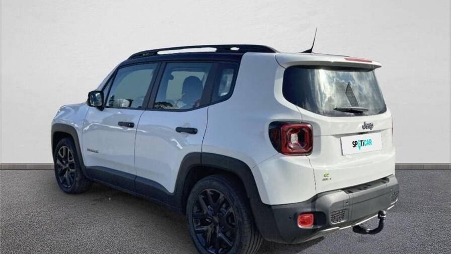 Mandataire Automobile occasion, recherche de Jeep Renegade-1-5-turbo-t4-130-ch-bvr7-e-hybrid-summit - E-Motors