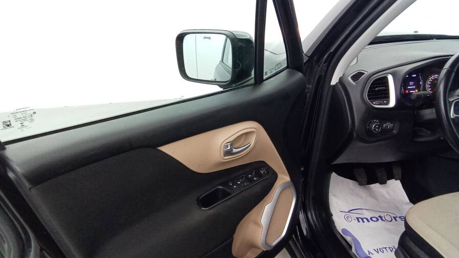 Mandataire Automobile occasion, recherche de Jeep Renegade-1-4-i-multiair-ss-140-ch-longitude - E-Motors