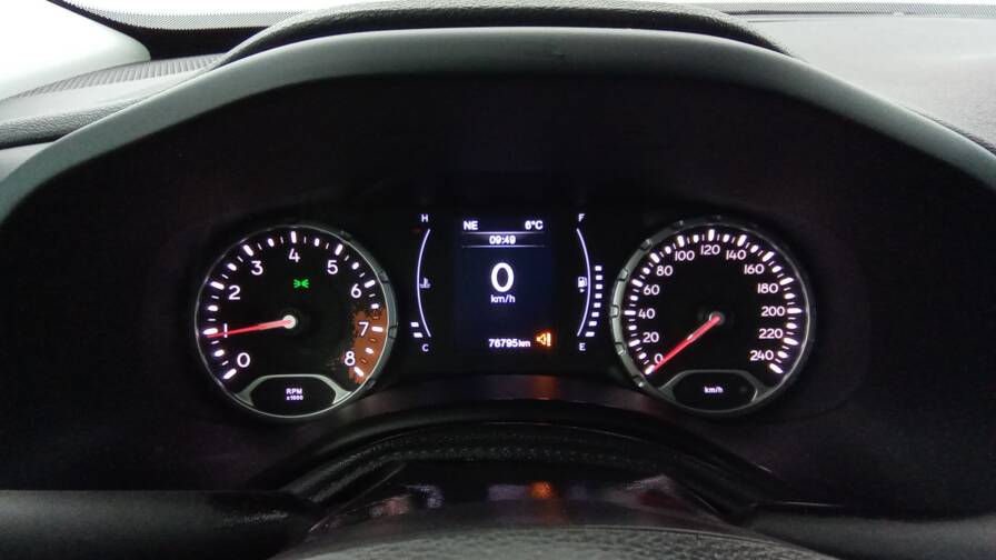 Mandataire Automobile occasion, recherche de Jeep Renegade-1-4-i-multiair-ss-140-ch-longitude - E-Motors