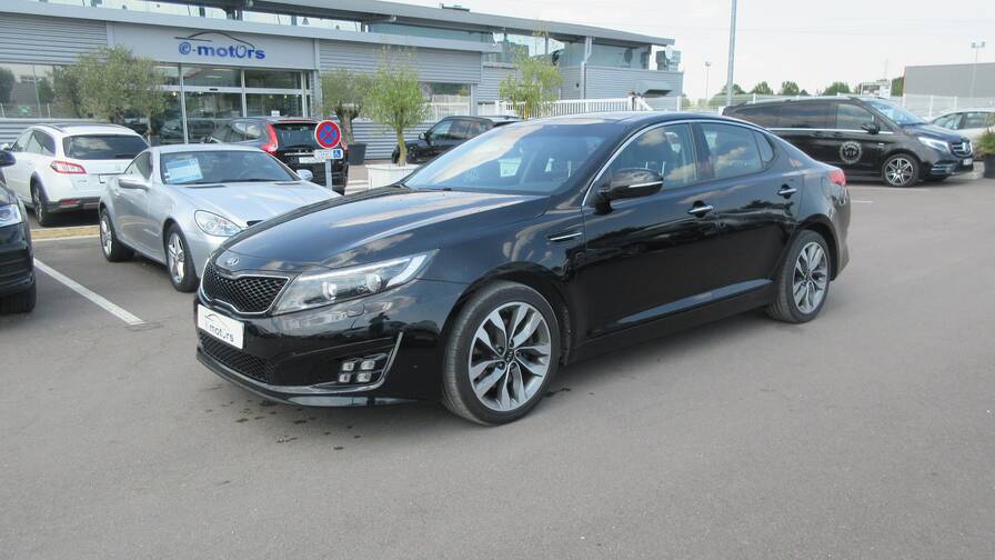 Avis-mandataire-auto-Emotors-Kia-Optima-Premium-navi-crdi-136.