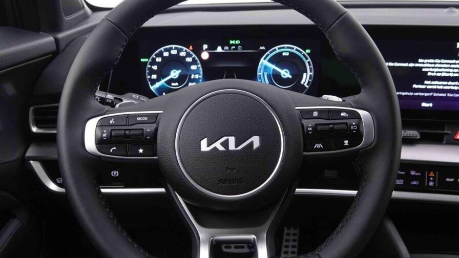 Mandataire Automobile neuf, recherche de Kia Sportage-1-6t-gdi-hev-215-gt-line - E-Motors