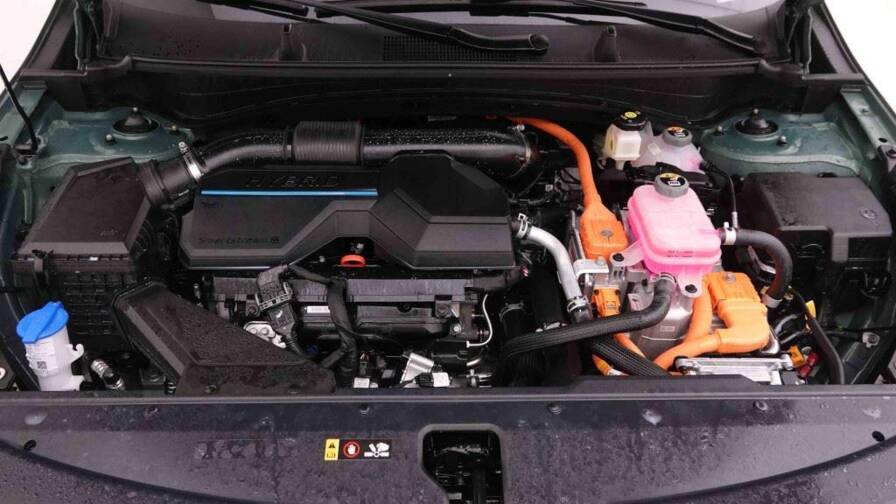 Mandataire Automobile neuf, recherche de Kia Sportage-1-6t-gdi-hev-215-gt-line - E-Motors