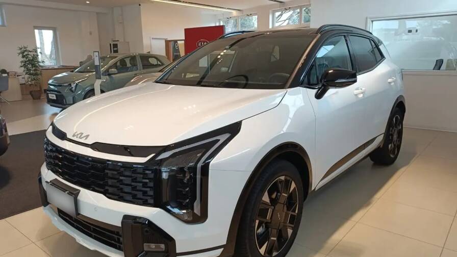 Mandataire Automobile neuf, recherche de Kia Sportage-t-gdi-245-isg-hybride-rechargeable-bva6-4x4-gt-line-premium-business - E-Motors