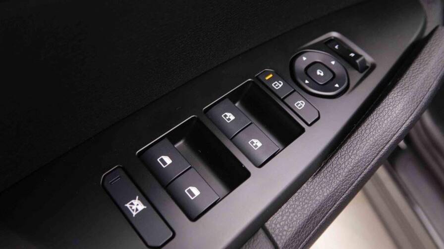 Mandataire Automobile neuf, recherche de Kia Sportage-1-6-t-gdi-150-dct-pulse-plus-my25 - E-Motors